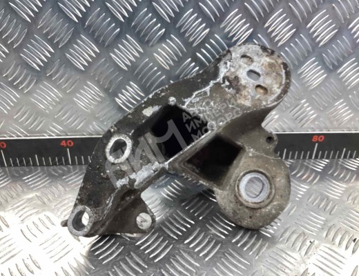 Кронштейн стабилизатора Audi A6 C6 (4F) 2004-2008  Audi A6 A6 C6 (4F) 2004-2008
