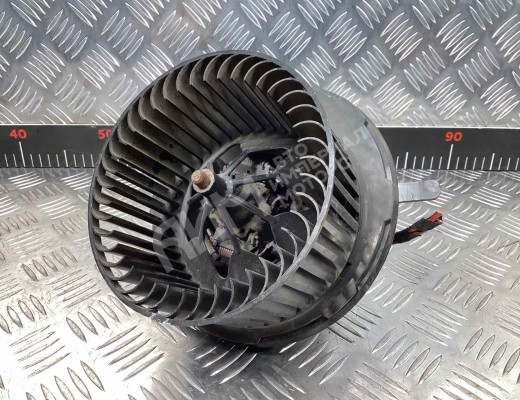 Моторчик печки Skoda Octavia A5 (1Z) 2008-2013 рестайлинг  Skoda Octavia Octavia A5 (1Z) 2008-2013 рестайлинг