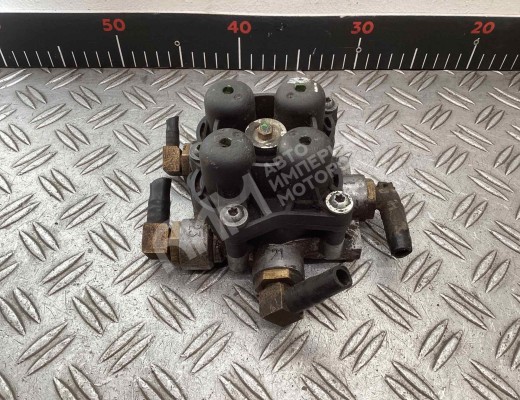 Клапан защитный 4-х контурный Mercedes Vario (W670) 1996-2013  Mercedes Vario Vario (W670) 1996-2013