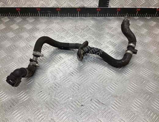 Патрубок отопителя (печки) Audi A6 C6 (4F) 2004-2008  Audi A6 A6 C6 (4F) 2004-2008