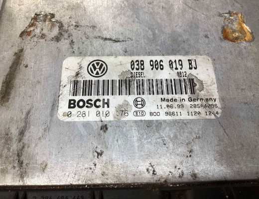 Блок управления двигателем Volkswagen Passat B5 (3B) 1996-2000  Volkswagen Passat Passat B5 (3B) 1996-2000