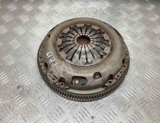 Комплект сцепления Volkswagen Golf IV (1J) 1997-2004  Volkswagen Golf Golf IV (1J) 1997-2004