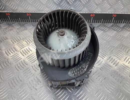 Моторчик печки Audi A6 C6 (4F) 2004-2008  Audi A6 A6 C6 (4F) 2004-2008