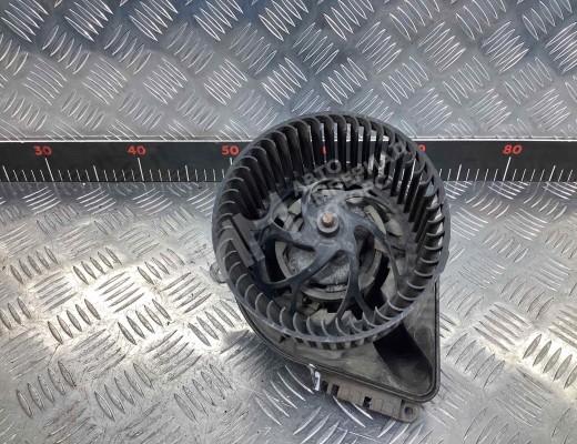 Моторчик печки Mercedes Sprinter I (W901-905) 1995-2006  Mercedes Sprinter Sprinter I (W901-905) 1995-2006