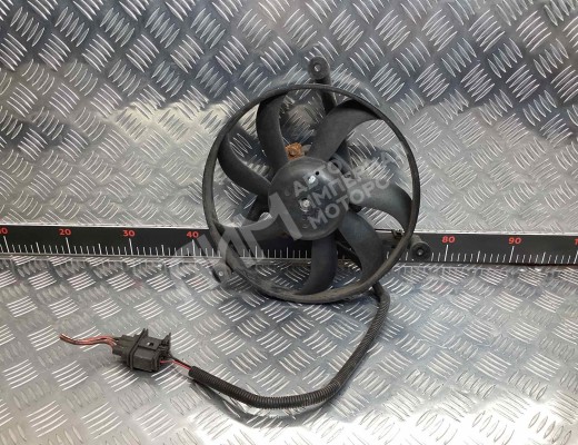Вентилятор кондиционера Volkswagen Golf IV (1J) 1997-2004  Volkswagen Golf Golf IV (1J) 1997-2004
