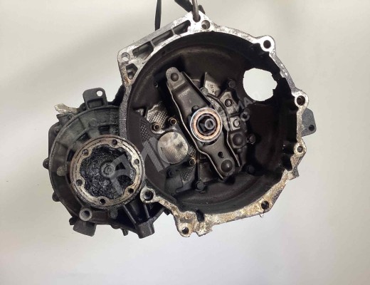 КПП механическая (МКПП) 5-ступенчатая Volkswagen Golf V (1K) 2004-2009  Volkswagen Golf Golf V (1K) 2004-2009