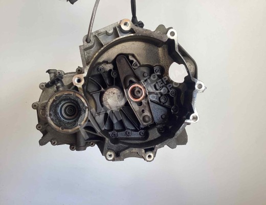 КПП механическая (МКПП) 5-ступенчатая Skoda Fabia II (5J) 2007-2014  Skoda Fabia Fabia II (5J) 2007-2014