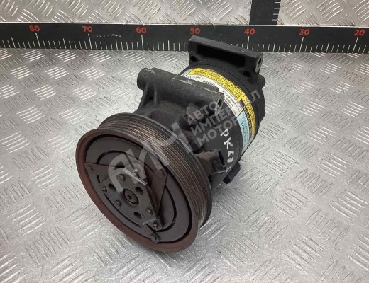 Компрессор кондиционера Renault Megane II 2002-2006  Renault Megane Megane II 2002-2006