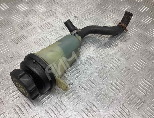 Бачок гидроусилителя Ford Focus II 2005-2008  Ford Focus Focus II 2005-2008