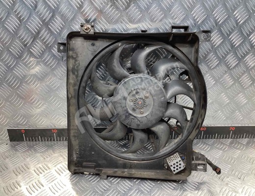 Вентилятор радиатора Opel Zafira B 2005-2008  Opel Zafira Zafira B 2005-2008