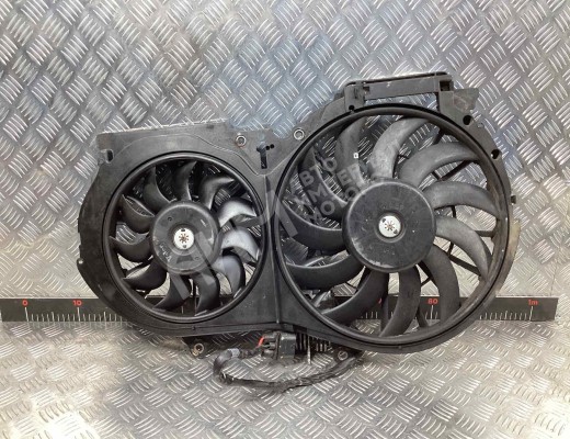 Вентилятор радиатора Audi A6 C5 (4B) 2001-2004 рестайлинг  Audi A6 A6 C5 (4B) 2001-2004 рестайлинг
