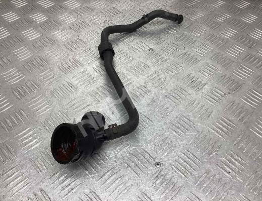 Фланец (тройник) системы охлаждения Volkswagen Golf V (1K) 2004-2009  Volkswagen Golf Golf V (1K) 2004-2009