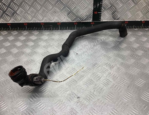 Патрубок радиатора Volkswagen Golf V (1K) 2004-2009  Volkswagen Golf Golf V (1K) 2004-2009
