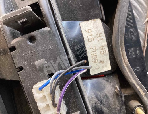 Фонарь крышки багажника правый Volvo S70 (LS, LT) 1996-2000  Volvo S70 S70 (LS, LT) 1996-2000