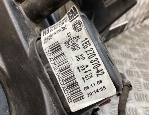 Фара правая Opel Astra H 2007-2010 рестайлинг  Opel Astra Astra H 2007-2010 рестайлинг