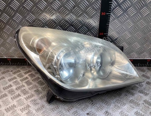 Фара правая Opel Astra H 2007-2010 рестайлинг  Opel Astra Astra H 2007-2010 рестайлинг