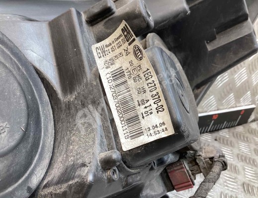 Фара правая Opel Astra H 2004-2007  Opel Astra Astra H 2004-2007