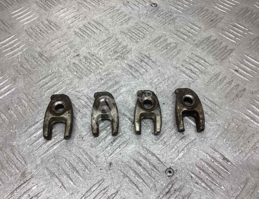 Скоба (кронштейн) крепления форсунки Renault Laguna III (X91) 2007-2015  Renault Laguna Laguna III (X91) 2007-2015