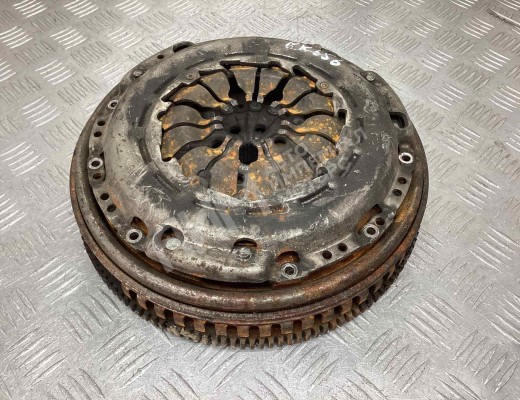 Маховик Renault Laguna III (X91) 2007-2015  Renault Laguna Laguna III (X91) 2007-2015