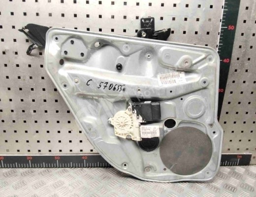 Стеклоподъемник задний левый Volkswagen Golf IV (1J) 1997-2004  Volkswagen Golf Golf IV (1J) 1997-2004