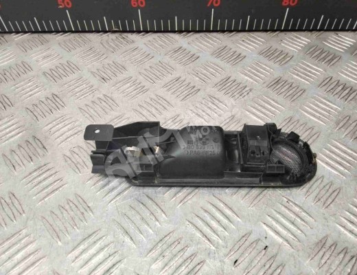 Ручка внутренняя задняя левая Volkswagen Golf IV (1J) 1997-2004  Volkswagen Golf Golf IV (1J) 1997-2004