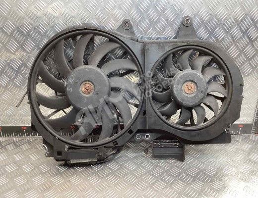 Вентилятор радиатора Audi A4 B6 (8EC, 8E5) 2000-2004  Audi A4 A4 B6 (8EC, 8E5) 2000-2004