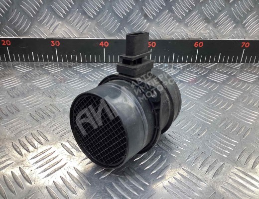 Расходомер воздуха Volkswagen Passat B6 (3C) 2005-2010  Volkswagen Passat Passat B6 (3C) 2005-2010