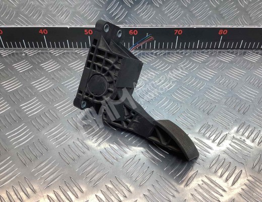 Педаль газа Mercedes Vario (W670) 1996-2013  Mercedes Vario Vario (W670) 1996-2013