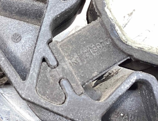 Кронштейн радиатора Volkswagen Golf V (1K) 2004-2009  Volkswagen Golf Golf V (1K) 2004-2009