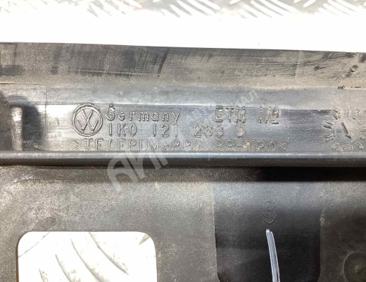 Дефлектор радиатора Volkswagen Golf V (1K) 2004-2009  Volkswagen Golf Golf V (1K) 2004-2009