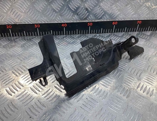 Дефлектор радиатора Volkswagen Golf V (1K) 2004-2009  Volkswagen Golf Golf V (1K) 2004-2009