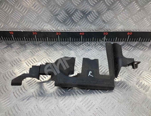Дефлектор радиатора Volkswagen Golf V (1K) 2004-2009  Volkswagen Golf Golf V (1K) 2004-2009