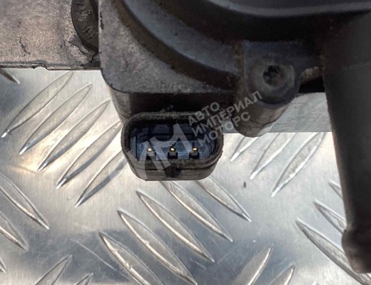 Насос антифриза дополнительный Volkswagen Bora (1J) 1998-2005  Volkswagen Bora Bora (1J) 1998-2005
