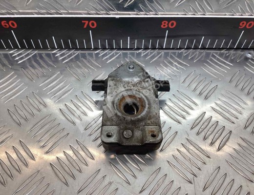 Замок капота BMW 3-Series (E46) 2001-2005 рестайлинг  BMW 3-Series 3-Series (E46) 2001-2005 рестайлинг