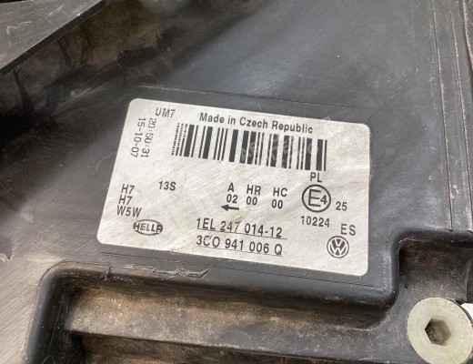 Фара правая Volkswagen Passat B6 (3C) 2005-2010  Volkswagen Passat Passat B6 (3C) 2005-2010