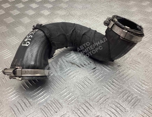 Патрубок интеркулера Audi A6 C6 (4F) 2004-2008  Audi A6 A6 C6 (4F) 2004-2008