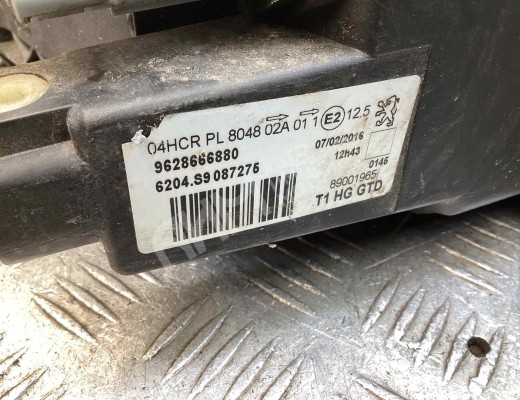 Фара левая Peugeot 206 (2A/2E) 1998-2003  Peugeot 206 206 (2A/2E) 1998-2003