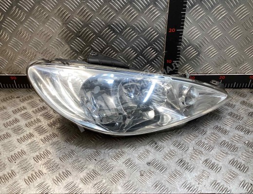 Фара правая Peugeot 206 (2A/2E) 1998-2003  Peugeot 206 206 (2A/2E) 1998-2003