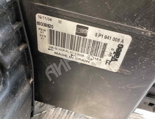 Фара правая Seat Altea (5P) 2004-2015  Seat Altea Altea (5P) 2004-2015