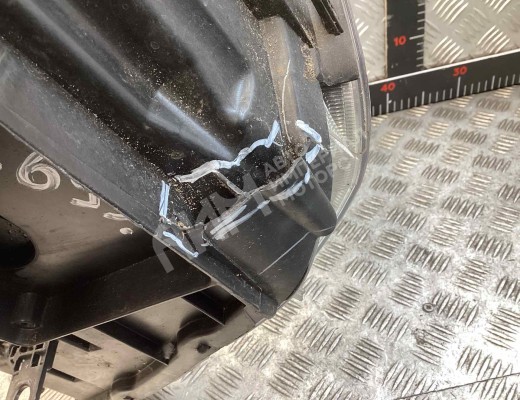 Фара правая Renault Modus 2004-2012  Renault Modus Modus 2004-2012