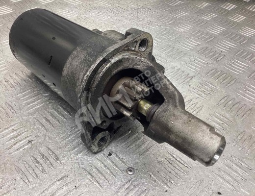 Стартер Audi A4 B7 (8EC, 8ED) 2004-2008  Audi A4 A4 B7 (8EC, 8ED) 2004-2008