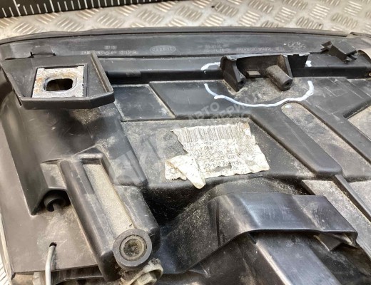 Фара передняя (комплект) Audi A6 Allroad C5 (4BH) 2000-2005  Audi A6 Allroad A6 Allroad C5 (4BH) 2000-2005