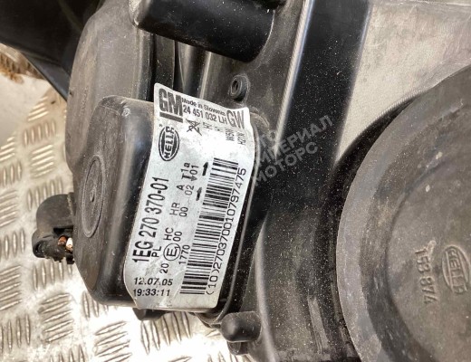 Фара правая Opel Astra H 2004-2007  Opel Astra Astra H 2004-2007