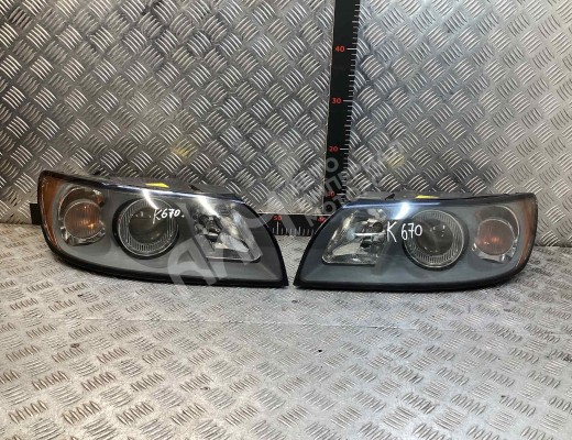 Фара правая Volvo V50 (MW) 2003-2007  Volvo V50 V50 (MW) 2003-2007
