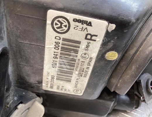 Фара правая Volkswagen Golf+ V (5M) 2005-2014  Volkswagen Golf Plus Golf+ V (5M) 2005-2014