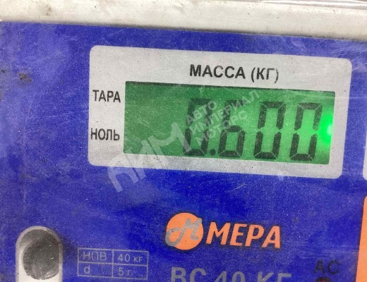 Подушка крепления двигателя Volkswagen Passat B5 (3B) 1996-2000  Volkswagen Passat Passat B5 (3B) 1996-2000