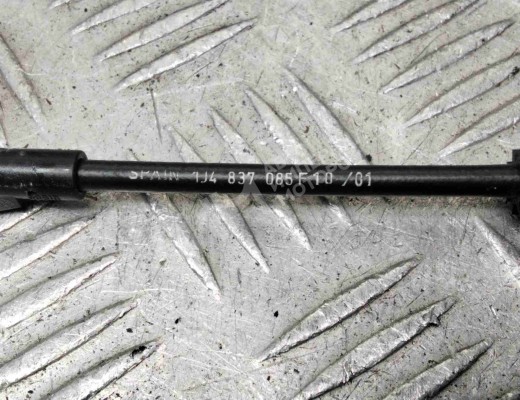 Трос двери передней Volkswagen Golf IV (1J) 1997-2004  Volkswagen Golf Golf IV (1J) 1997-2004