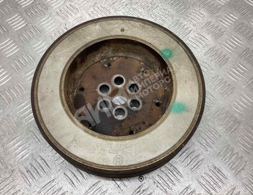 Шкив коленвала Mercedes Vario (W670) 1996-2013  Mercedes Vario Vario (W670) 1996-2013