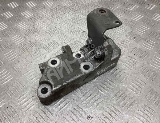 Кронштейн генератора Mercedes Vario (W670) 1996-2013  Mercedes Vario Vario (W670) 1996-2013