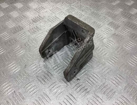 Кронштейн КПП Chrysler Sebring III (JS) 2007-2010  Chrysler Sebring Sebring III (JS) 2007-2010